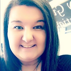 Meet your Posher, Kelli